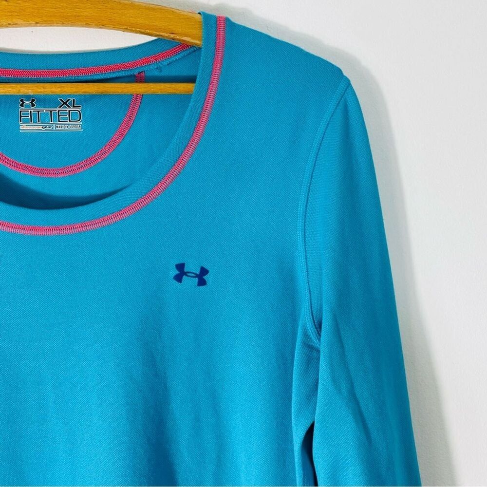 Under Armour All Seasons Gear Fitted Long Sleeve Blue Athletic Top Size XL - Picture 3 of 9